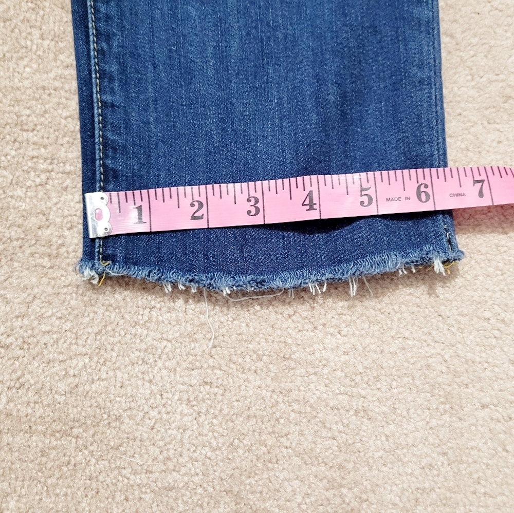 Cabi Boyfriend Jeans Womens Size 6 Distressed Raw Hem Stretch Denim Medium Wash - Picture 13 of 14